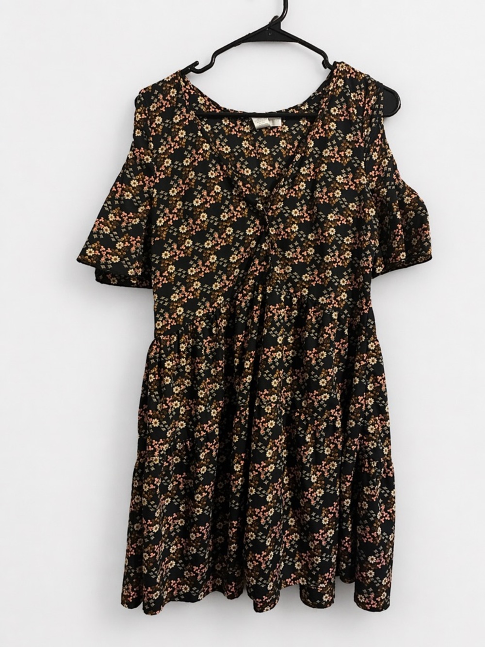 Band of Gypsies Dress Medium Black Floral Boho Fit Flare Cold Shoulder